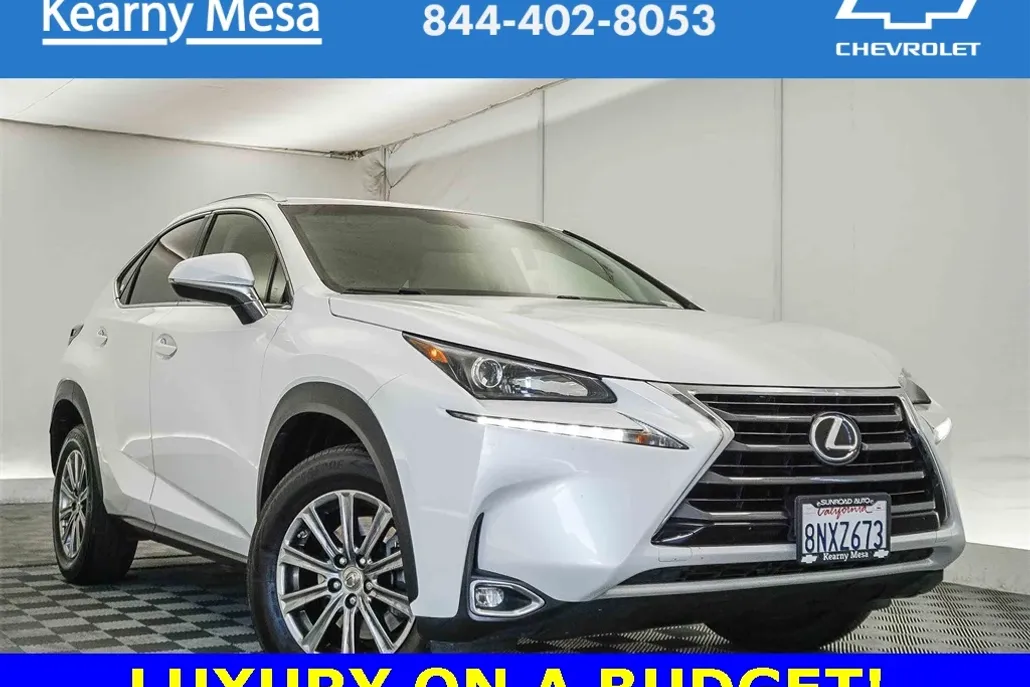 2017 Lexus NX 200t Luxury photo 1