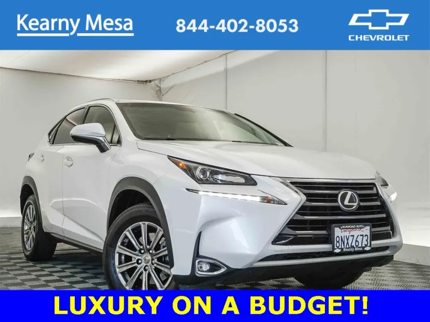 2017 Lexus NX 200t Luxury photo 1