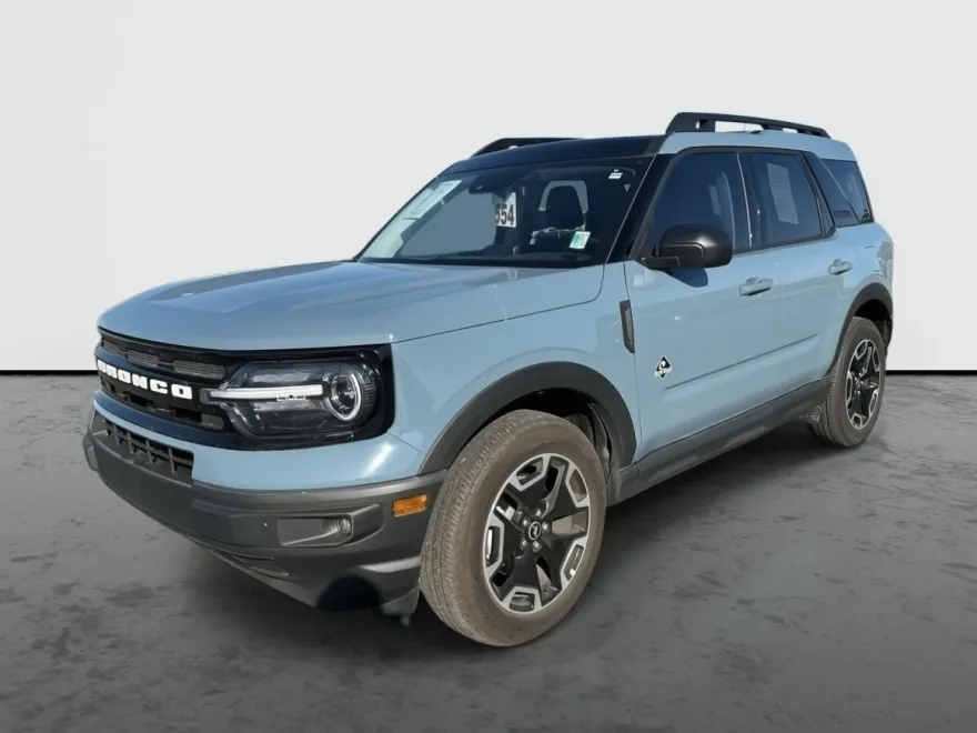 2023 Ford Bronco Sport Outer Banks photo 1