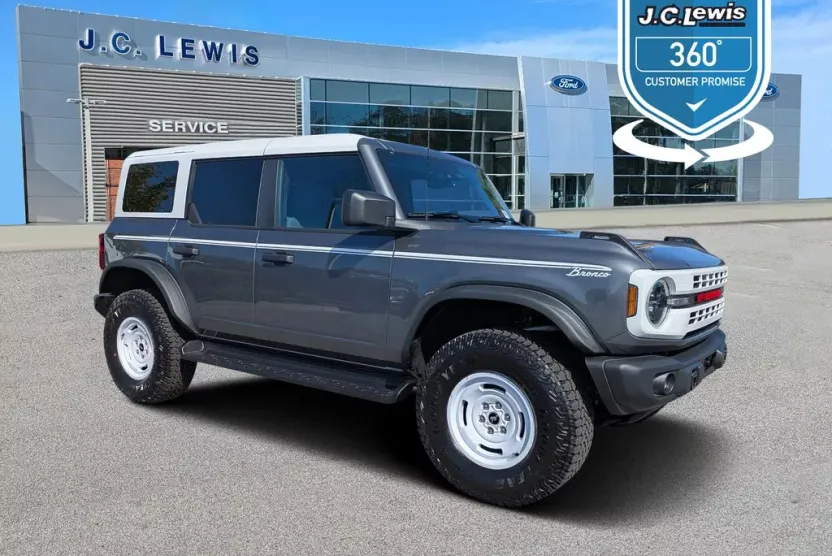 2025 Ford Bronco Heritage First Edition photo 1