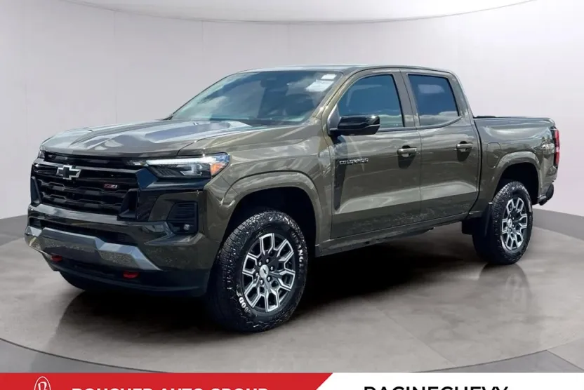 2024 Chevrolet Colorado Z71 photo 1