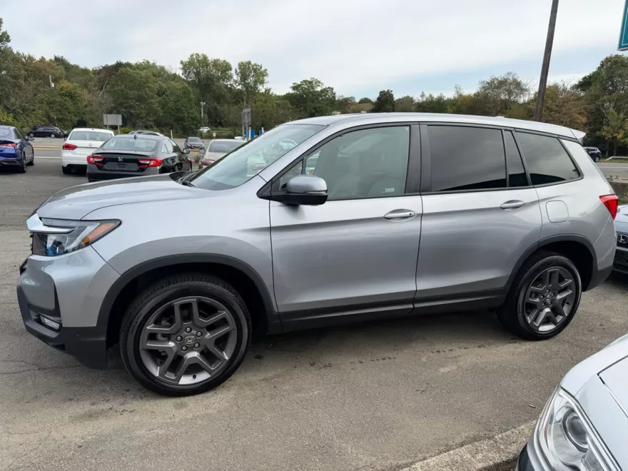 2023 Honda Passport EX-L photo 1