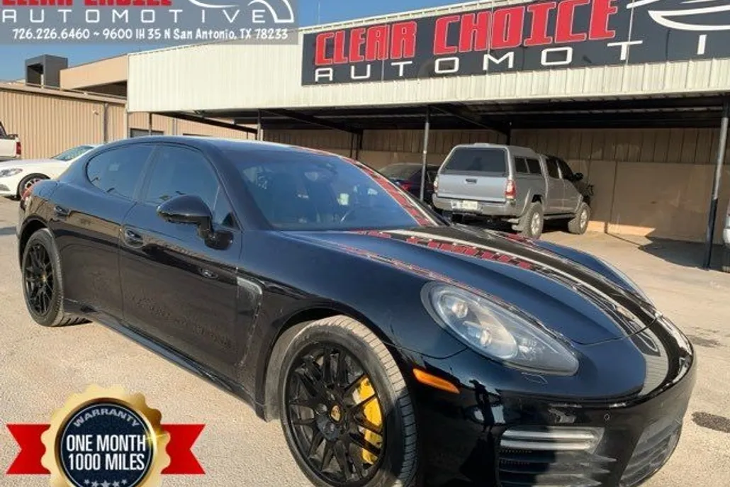 2015 Porsche Panamera photo 1