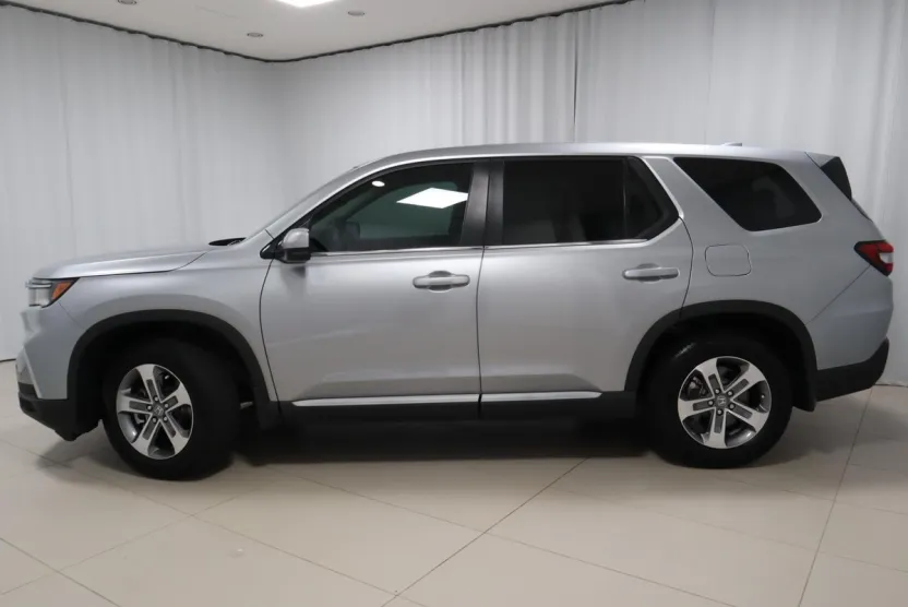 2024 Honda Pilot EX-L photo 1