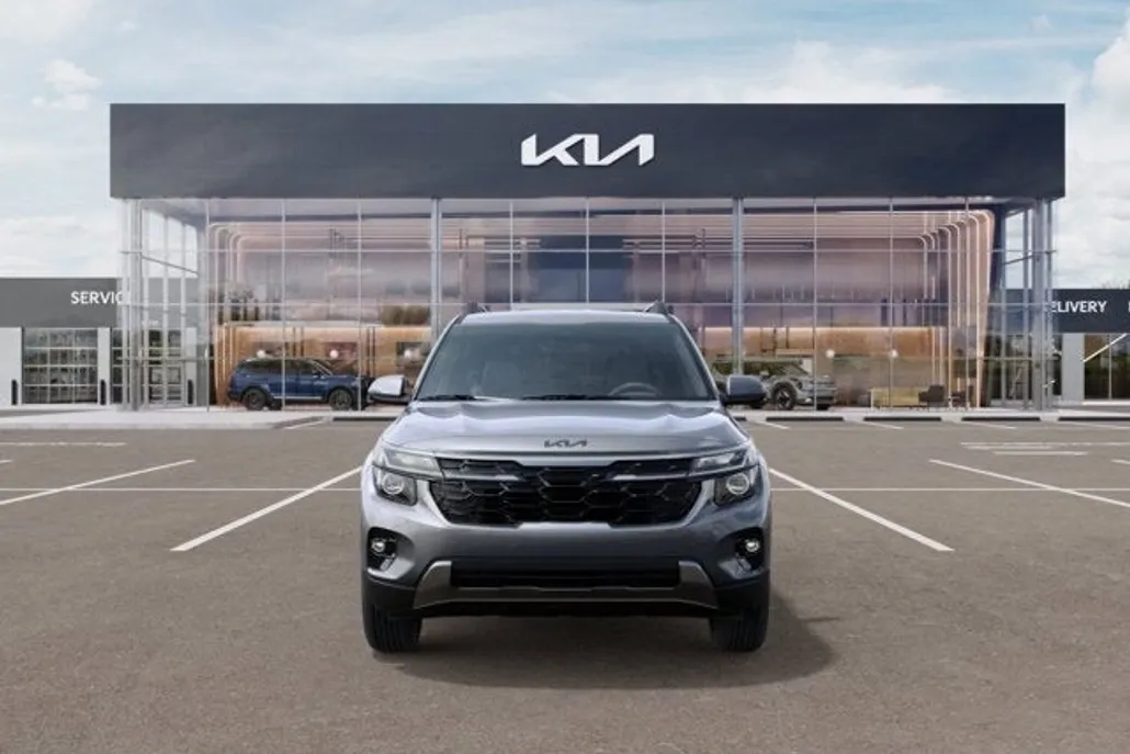 2025 Kia Seltos X-Line photo 1