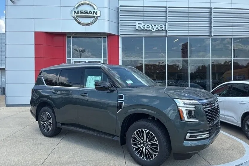 2026 Nissan Armada SL photo 1