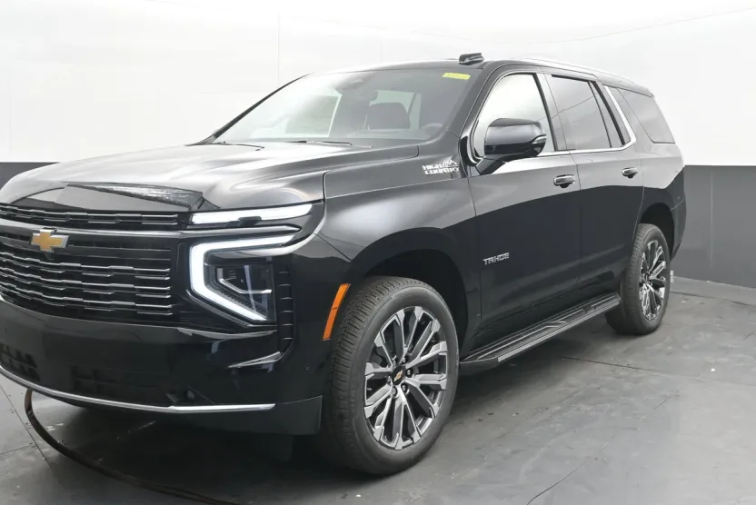 2026 Chevrolet Tahoe High Country photo 1