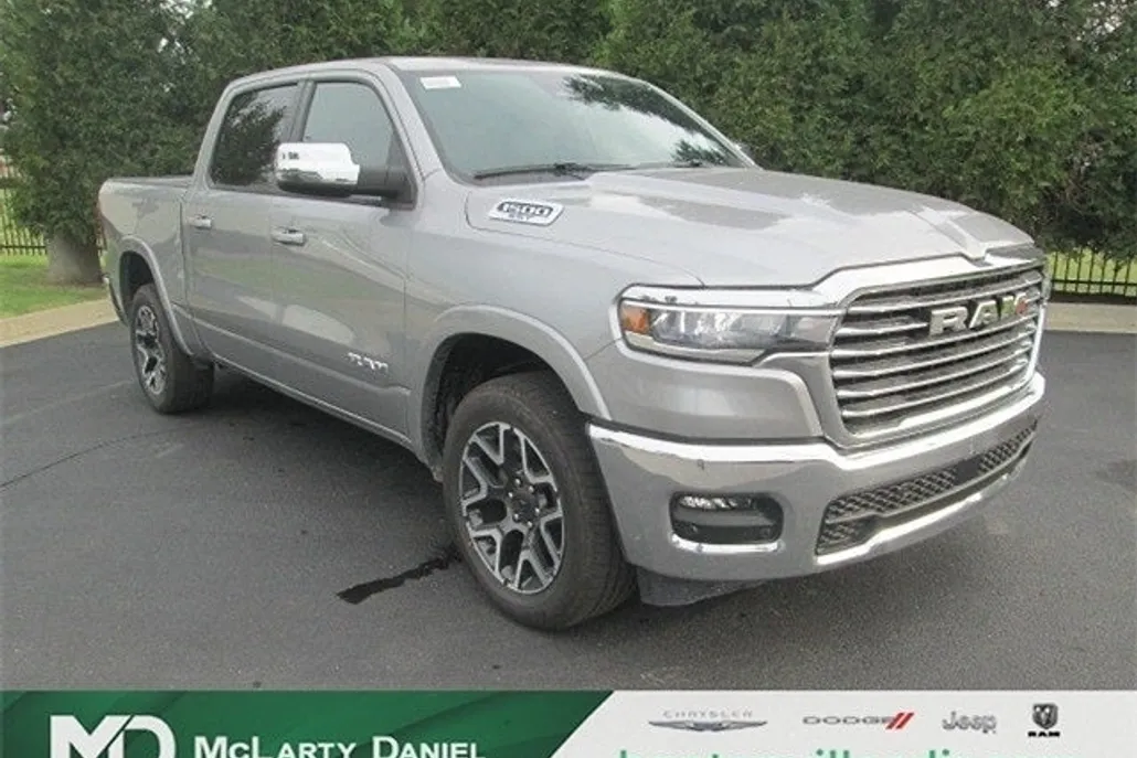 2025 Ram 1500 Laramie photo 1