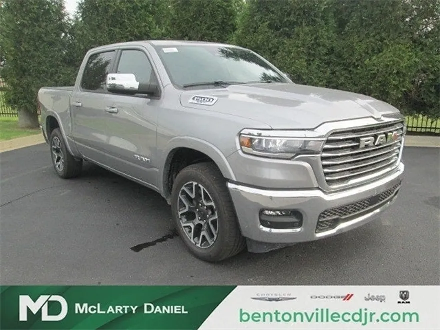 2025 Ram 1500 Laramie photo 1