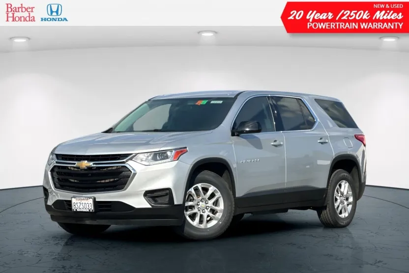 2020 Chevrolet Traverse LS photo 1