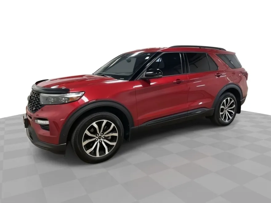 2021 Ford Explorer ST photo 1