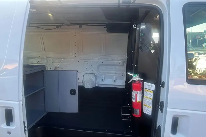 2013 Ford E-150 photo 1