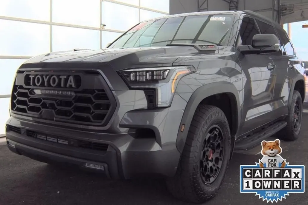 2023 Toyota Sequoia TRD Pro photo 1
