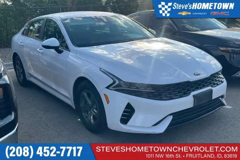 2021 Kia K5 LXS photo 1