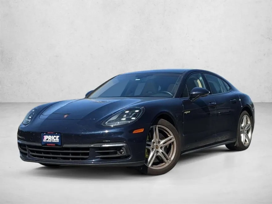 2018 Porsche Panamera E-Hybrid 4 photo 1