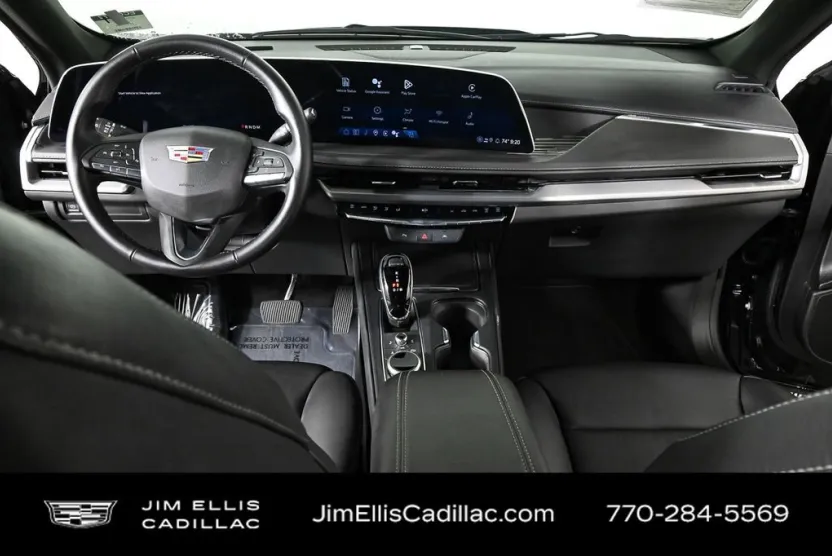 2025 Cadillac XT4 Premium Luxury photo 1