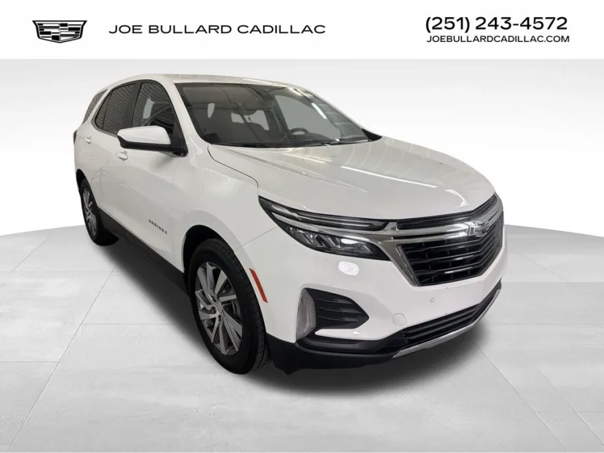 2022 Chevrolet Equinox LT photo 1