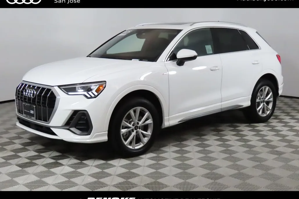 2025 Audi Q3 Premium Plus S line photo 1