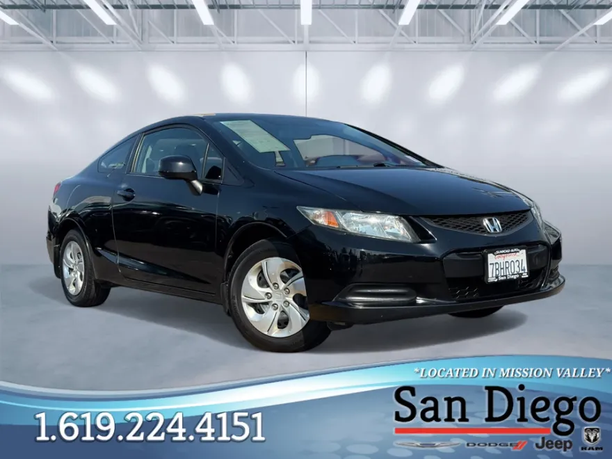 2013 Honda Civic LX photo 1