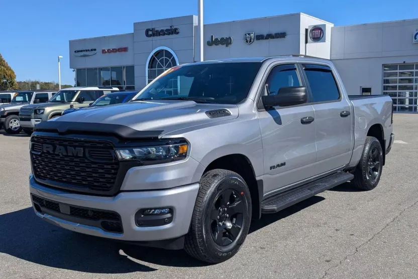 2025 Ram 1500 Tradesman photo 1