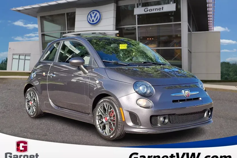 2015 Fiat 500 Abarth photo 1