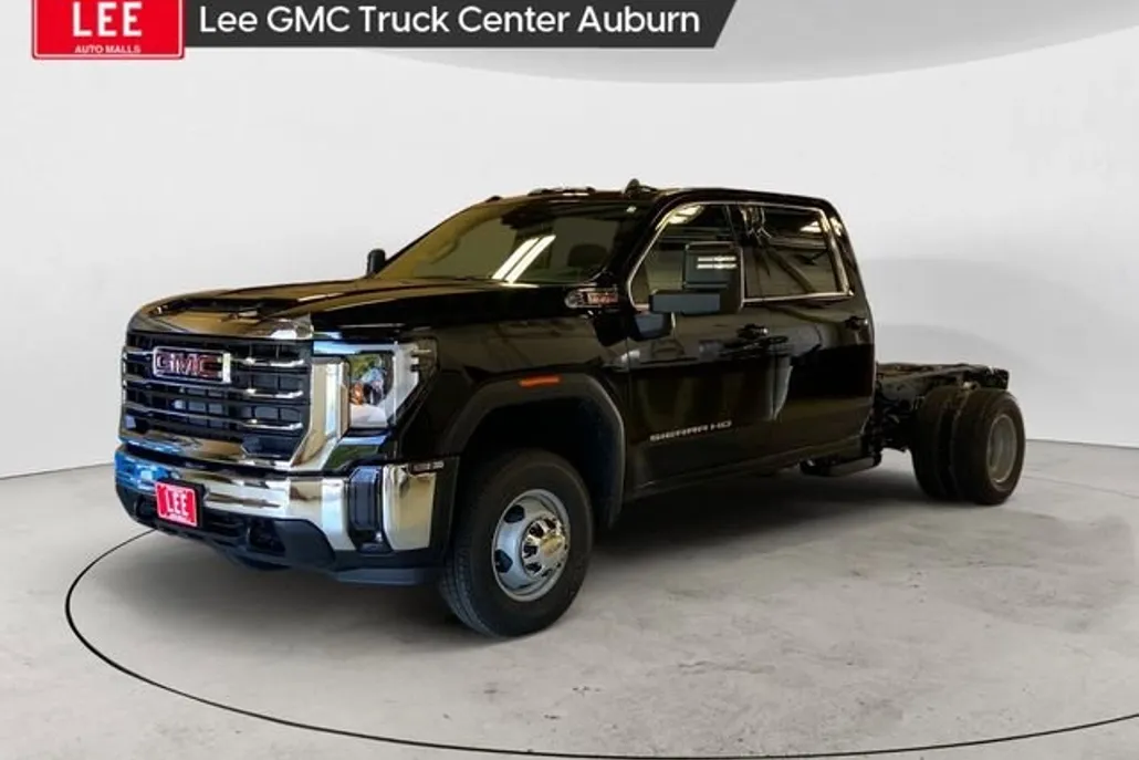 2026 Gmc Sierra 3500 HD SLE photo 1