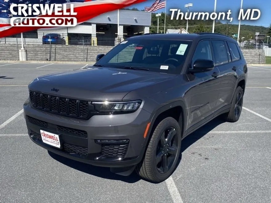 2025 Jeep Grand Cherokee Limited photo 1