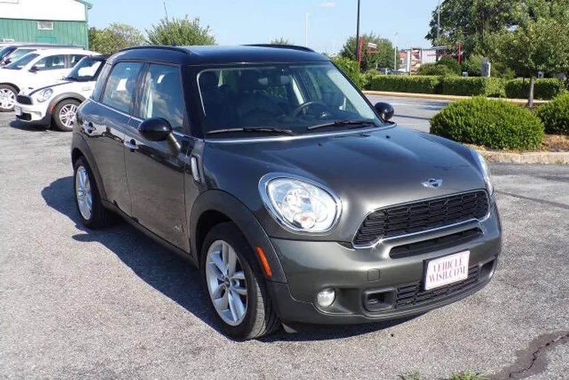 2014 Mini Countryman S ALL4 photo 1