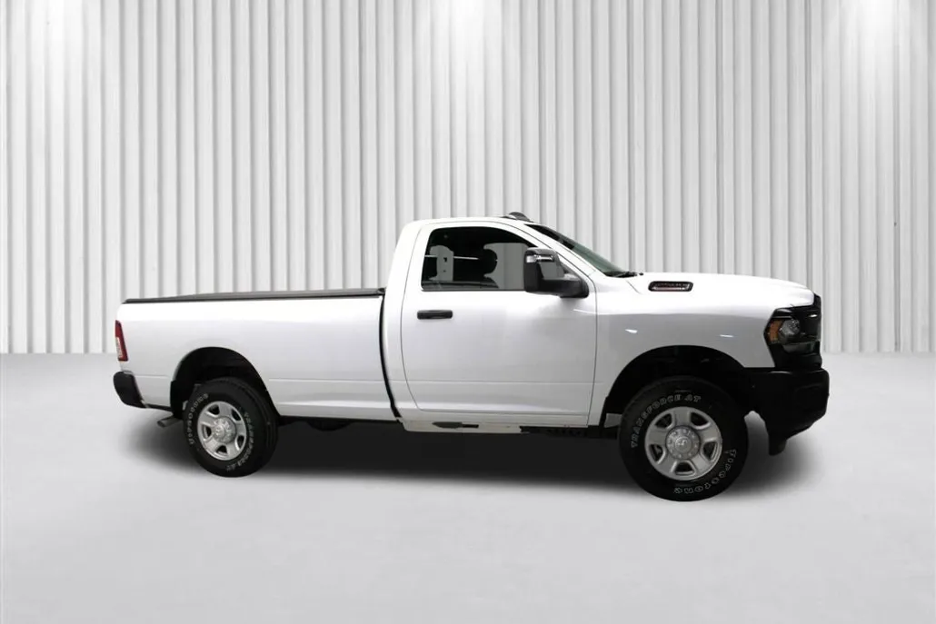 2024 Ram 2500 Tradesman photo 1