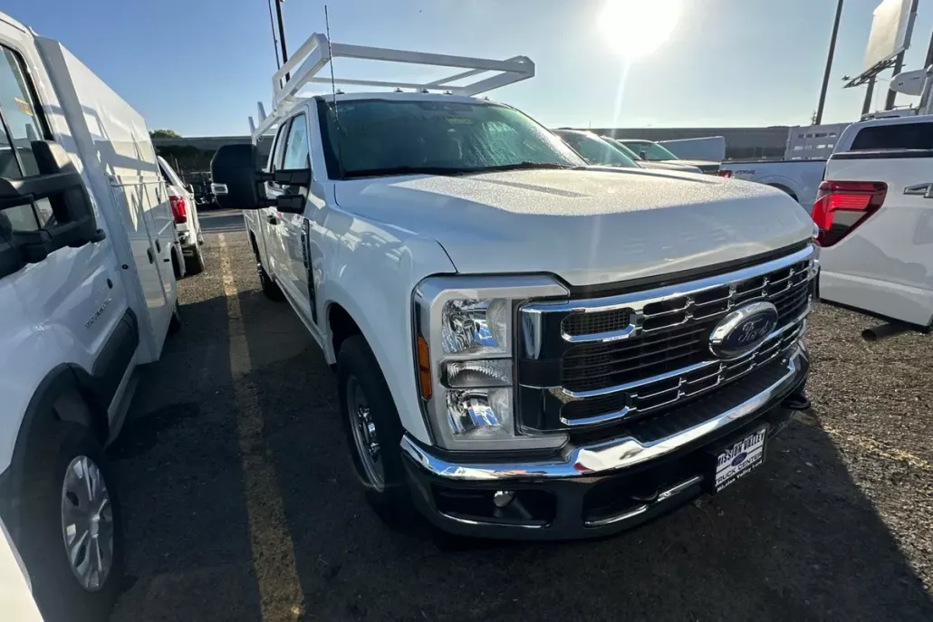 2026 Ford F-350 photo 1
