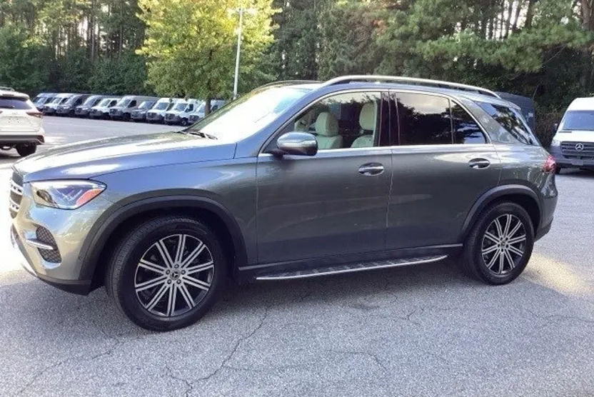 2025 Mercedes Benz GLE 350 4MATIC photo 1