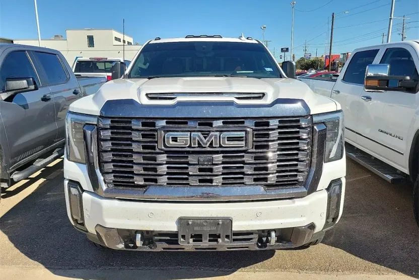 2024 Gmc Sierra 2500 HD Denali Ultimate photo 1