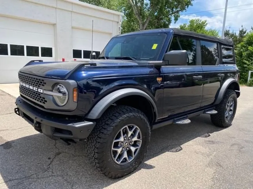 2021 Ford Bronco Badlands photo 1