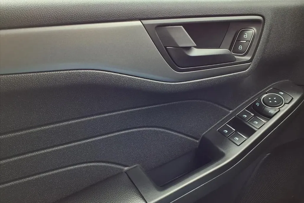 2023 Ford Escape Active photo 1
