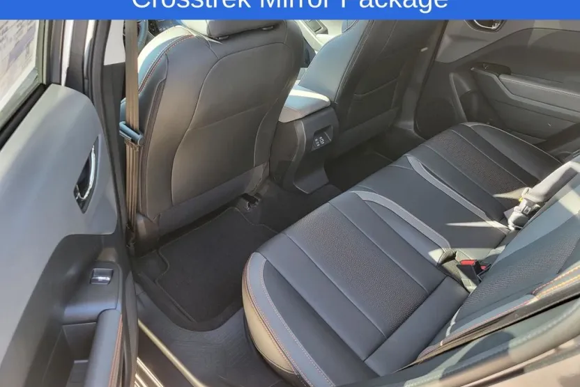 2025 Subaru Crosstrek Limited photo 1