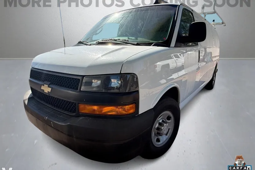 2018 Chevrolet Express 2500 Work Cargo Van photo 1
