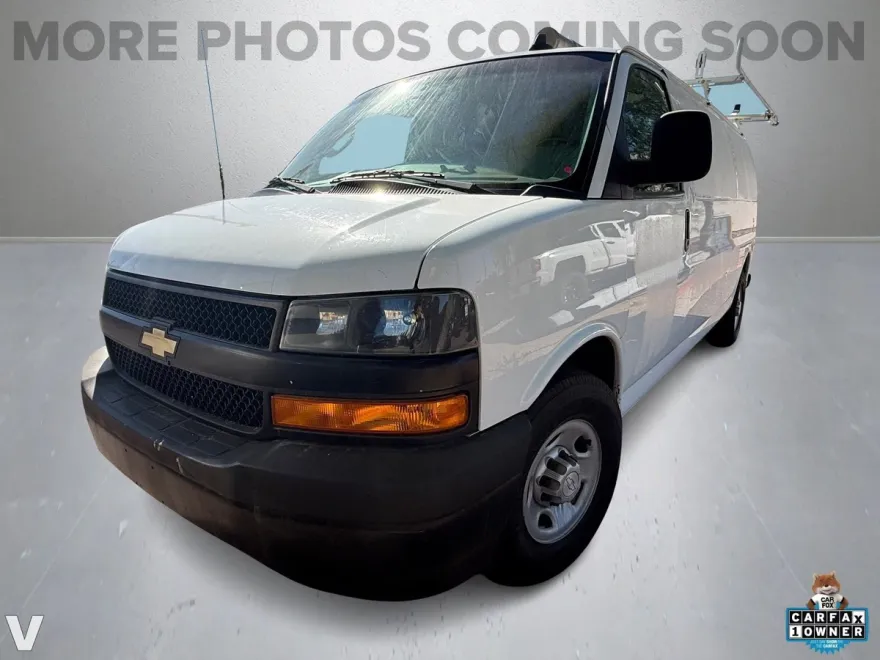 2018 Chevrolet Express 2500 Work Cargo Van photo 1