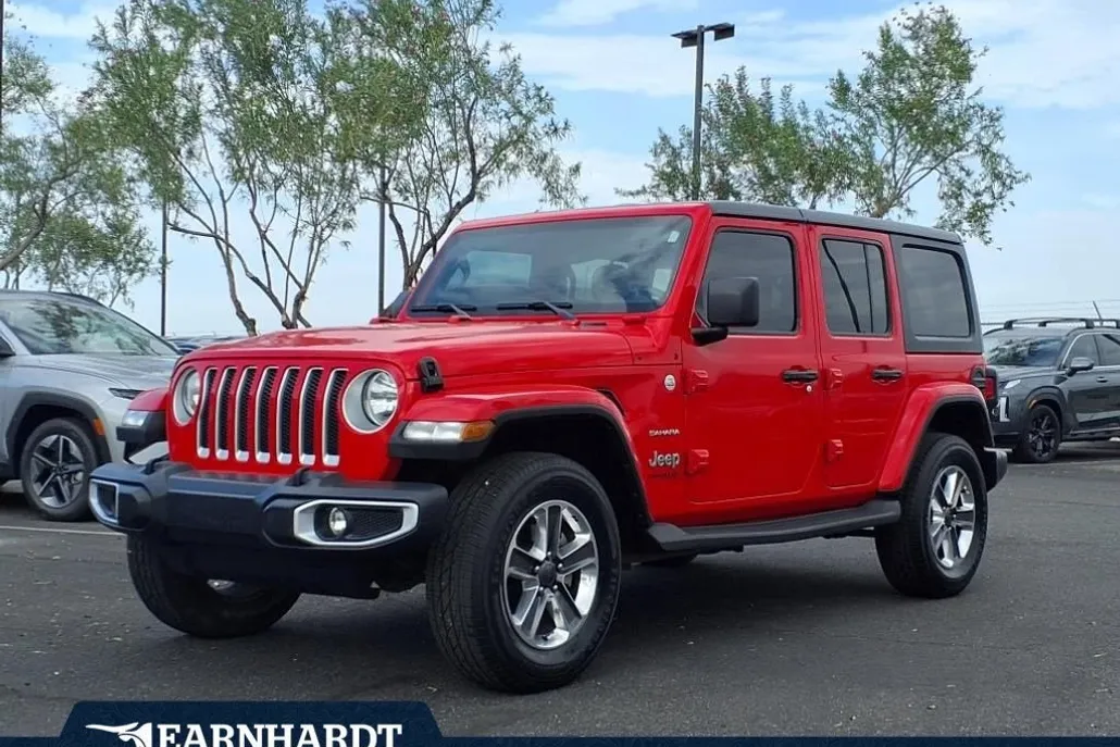 2021 Jeep Wrangler Unlimited Sahara photo 1