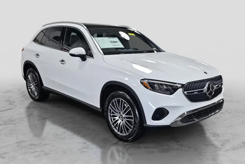 2026 Mercedes Benz GLC 300 photo 1