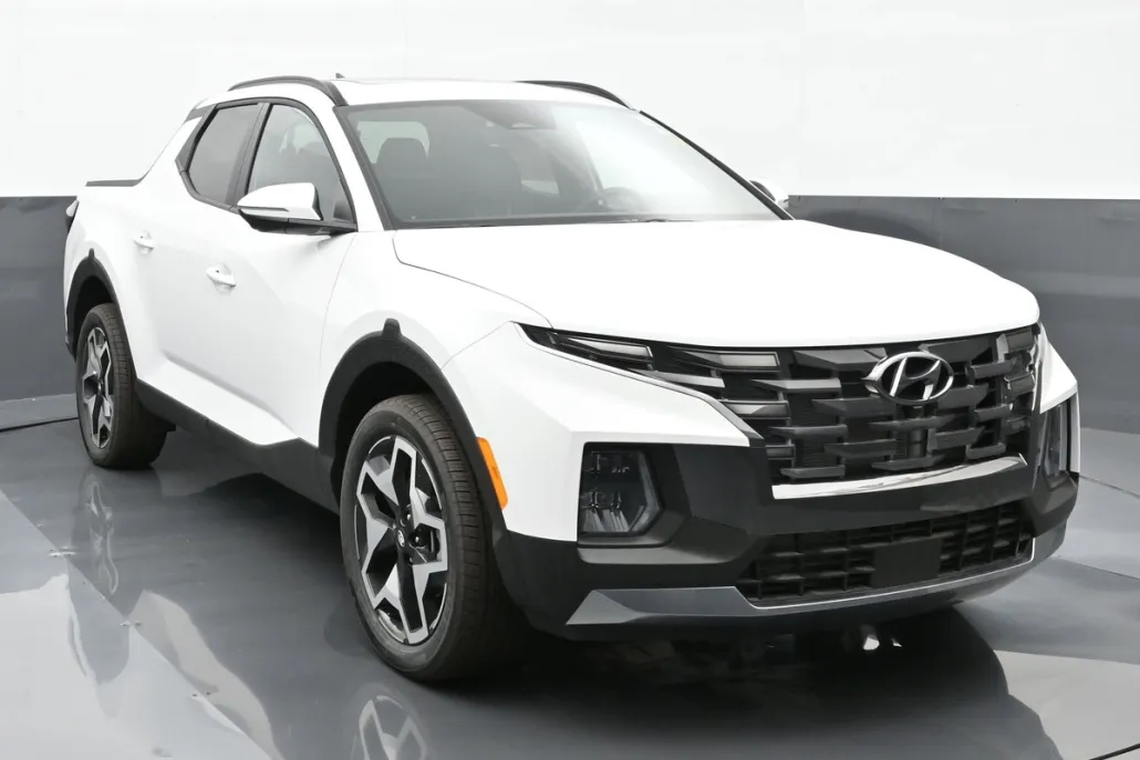 2024 Hyundai Santa Cruz Limited photo 1