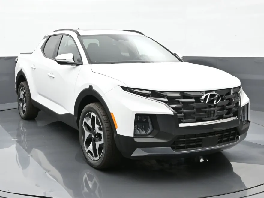 2024 Hyundai Santa Cruz Limited photo 1