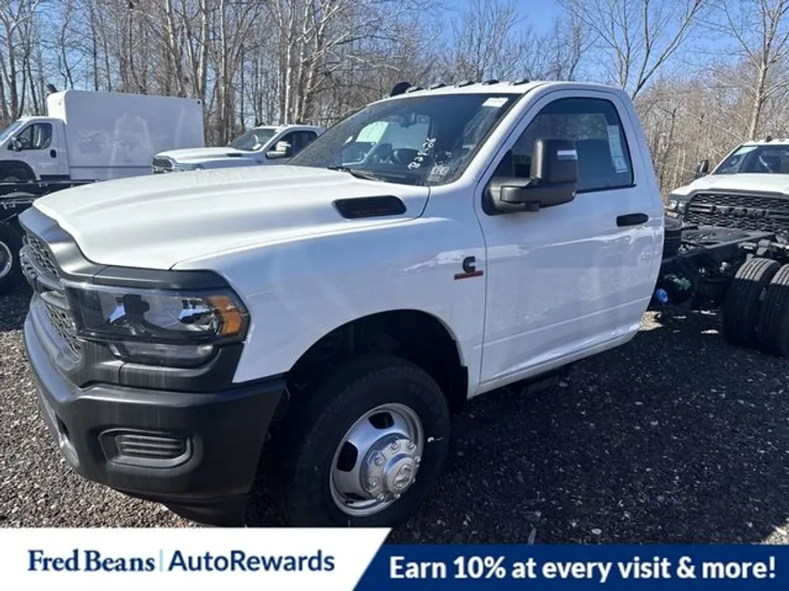 2024 Ram 3500 Tradesman photo 1