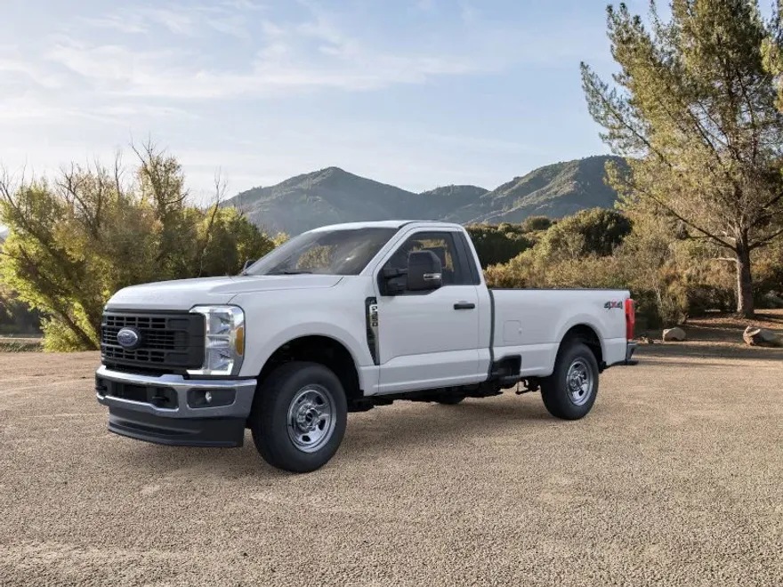 2025 Ford F-350 XL photo 1