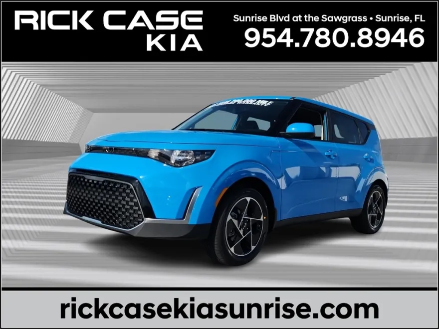 2025 Kia Soul EX photo 1