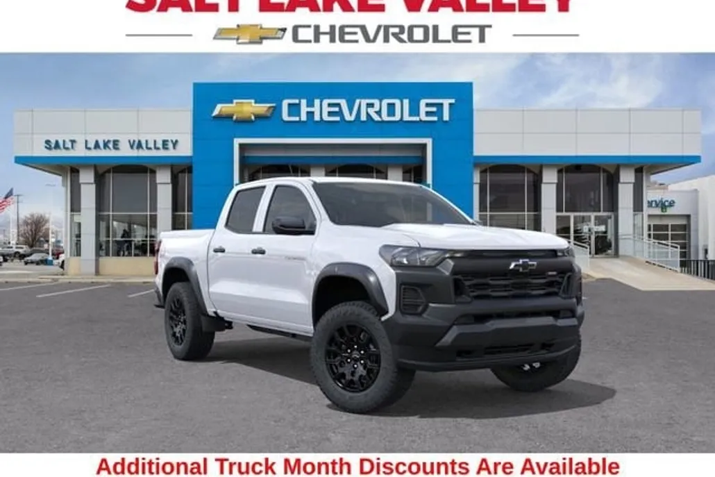 2026 Chevrolet Colorado Trail Boss photo 1
