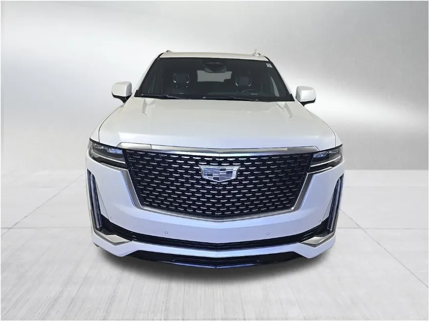 2021 Cadillac Escalade Luxury photo 1
