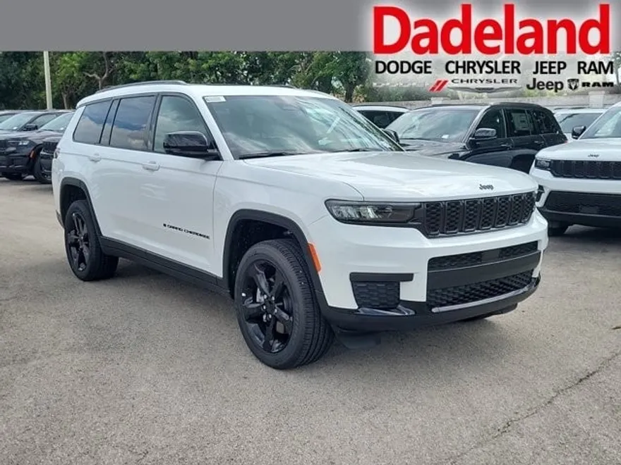 2024 Jeep Grand Cherokee Altitude X photo 1