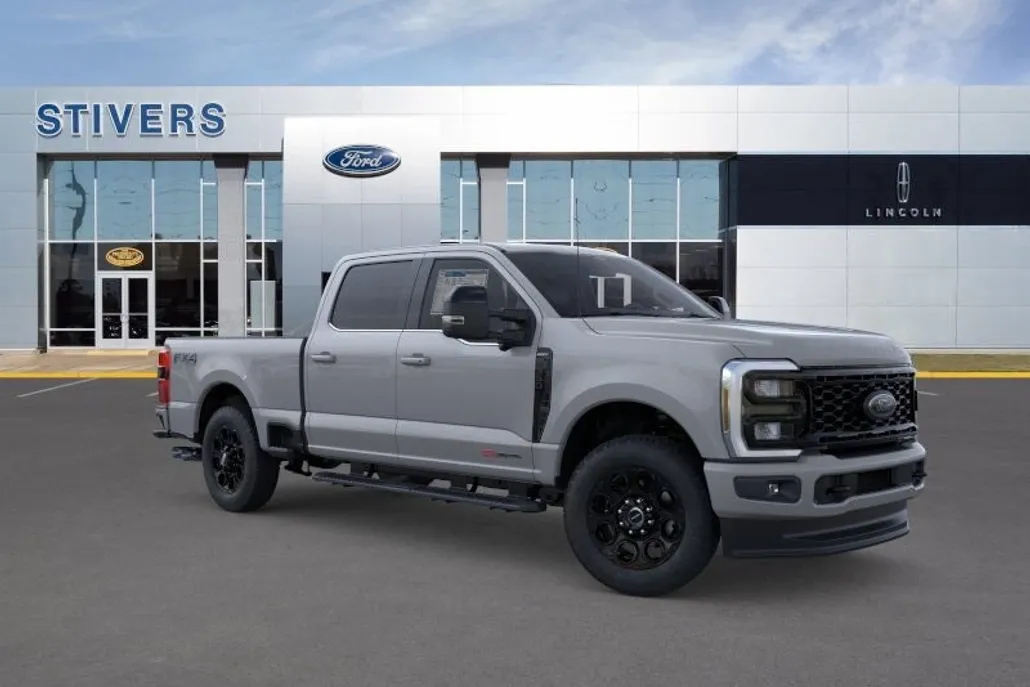 2026 Ford F-350 Lariat photo 1