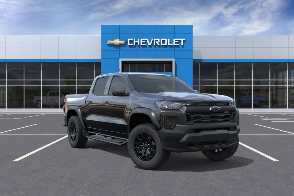 2026 Chevrolet Colorado Trail Boss photo 1