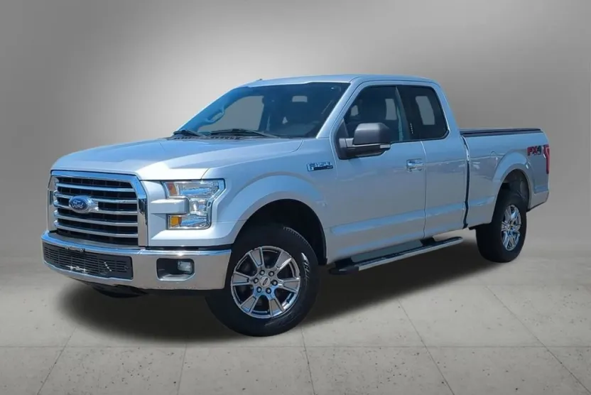 2015 Ford F-150 XLT photo 1